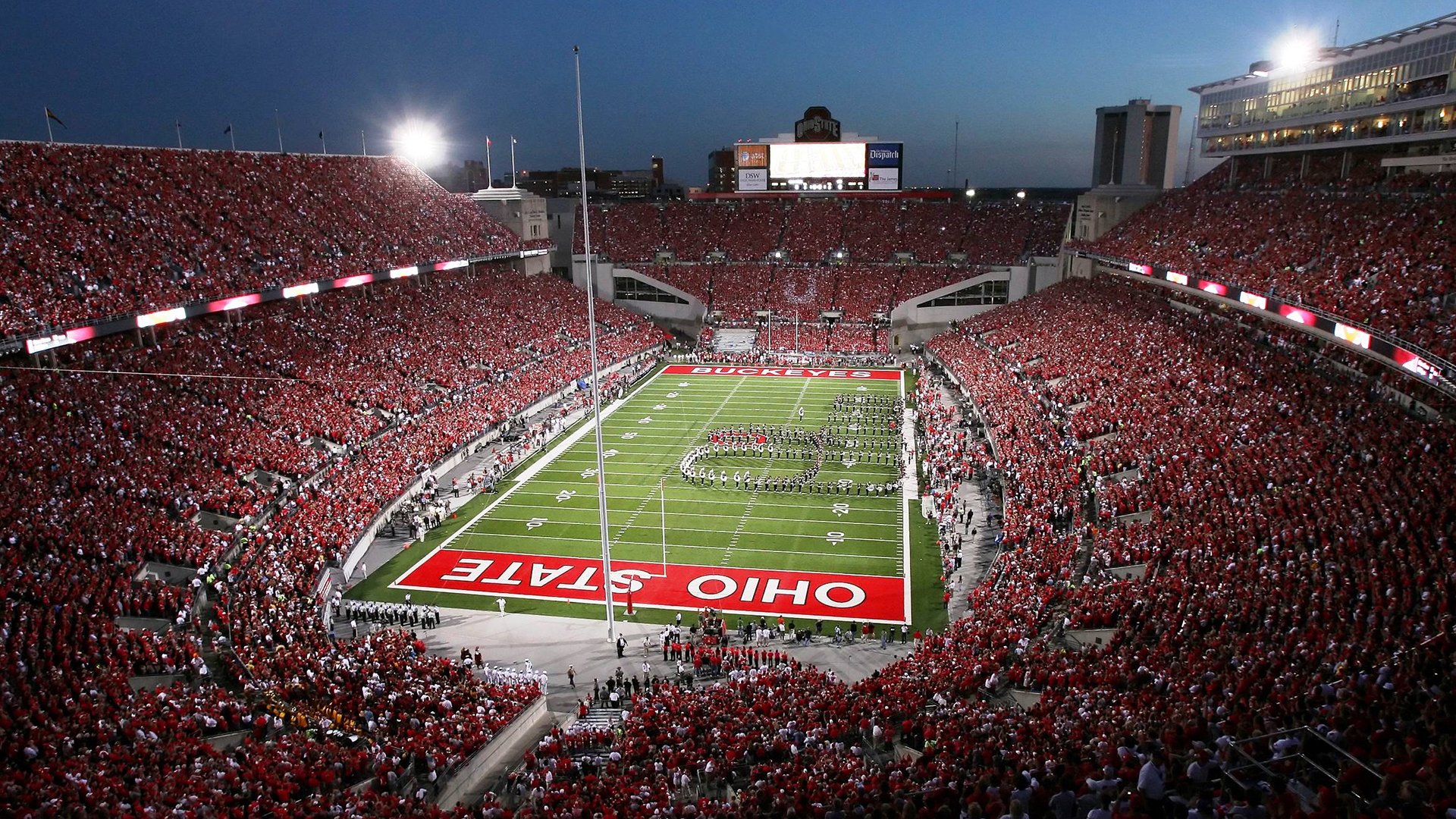 伦敦足球赛季回顾：锋线明星展现佳技，伦敦足球俱乐部分布图