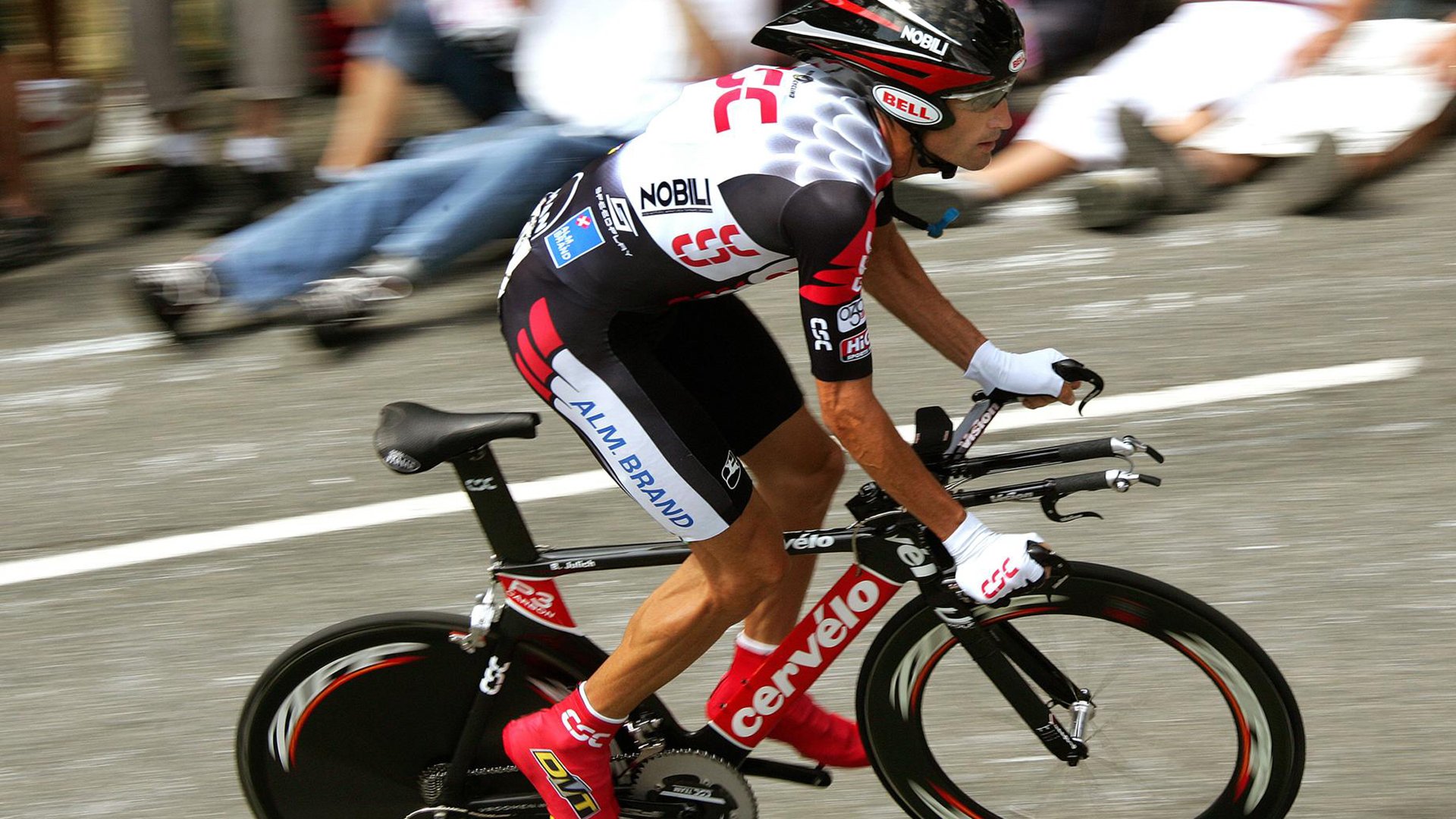 斯卢茨基或将离开申花回欧洲执教，卢斯基金会