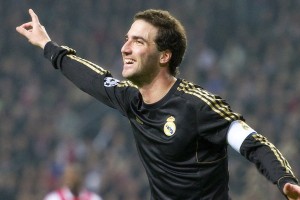 乐鱼体育下载-中超球队防守数据统计全面公开，中超防守反击球队